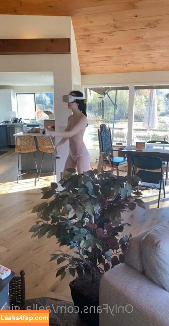 aellagirl /  leaked photo photo #0004