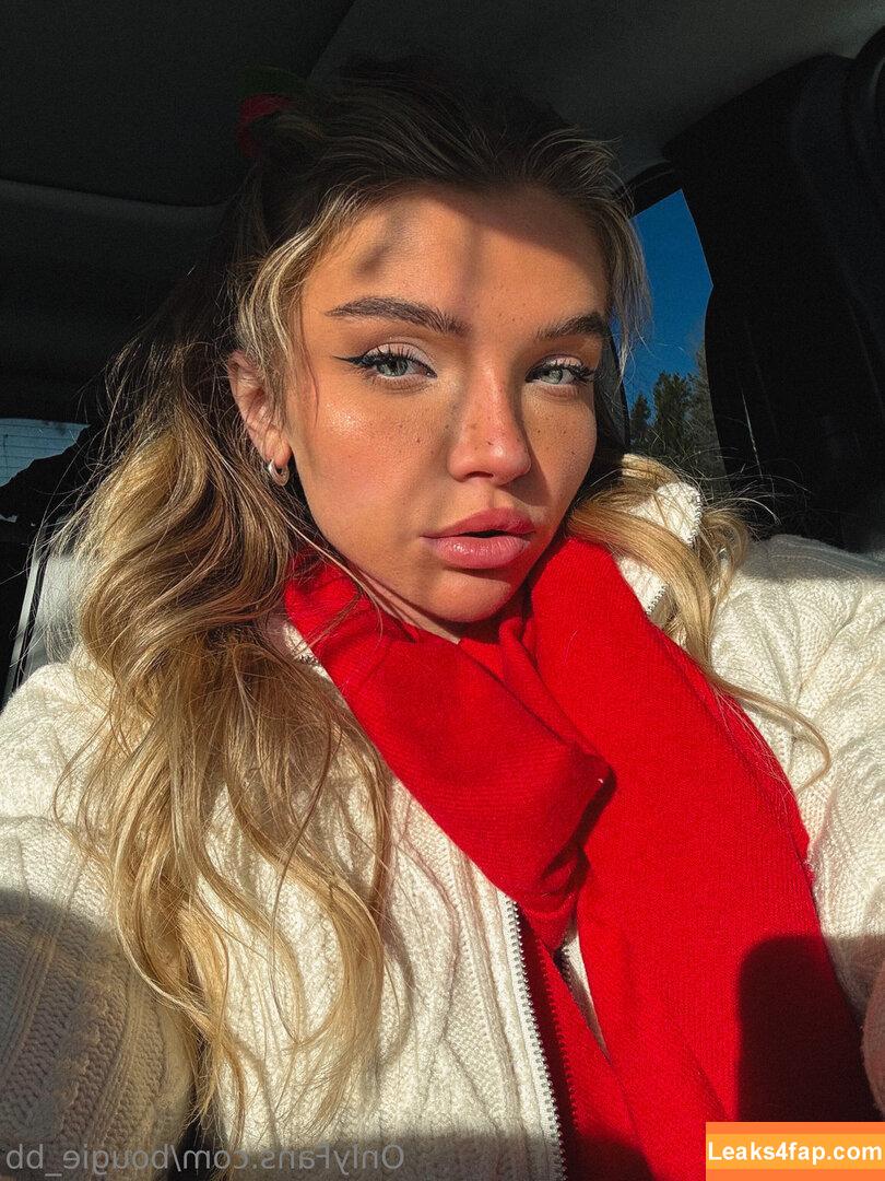 Bougie_bb leaked photo photo #0085