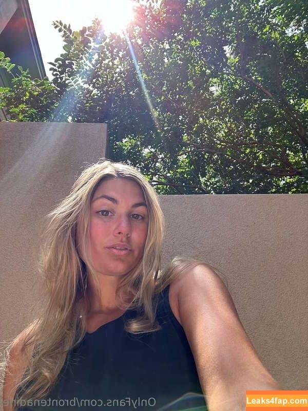 Brontenadine / Bronte Keznor / https: leaked photo photo #0022