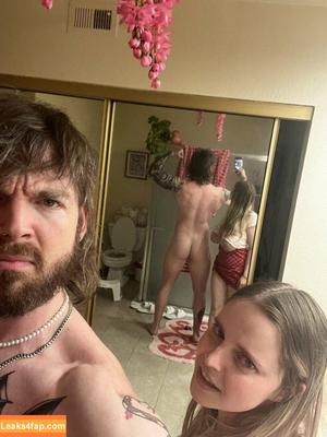 Codi Vore photo #0011