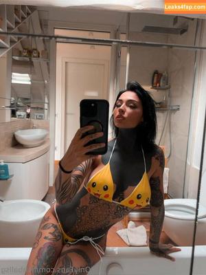 Fishball Suicide photo #0020