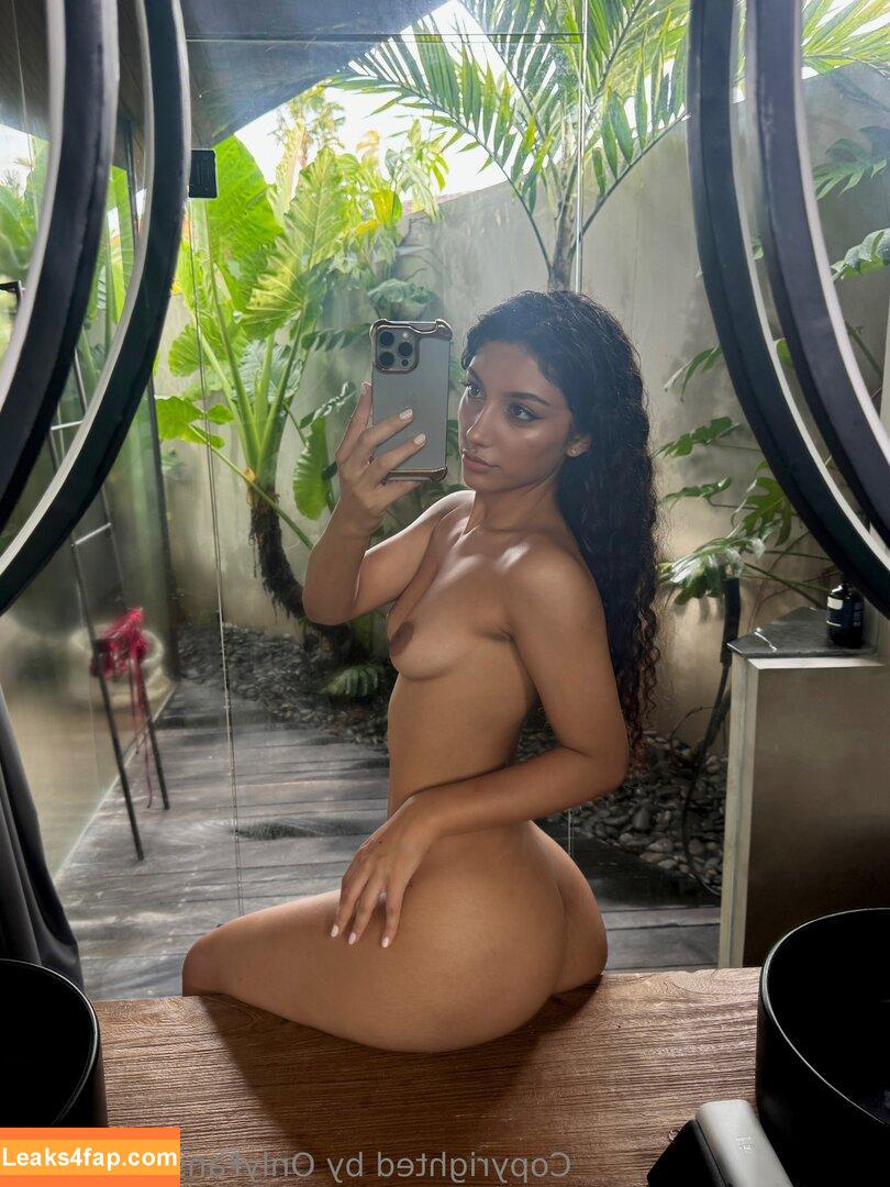 Jasminx / jasminxgf / jasminxofx leaked photo photo #0035
