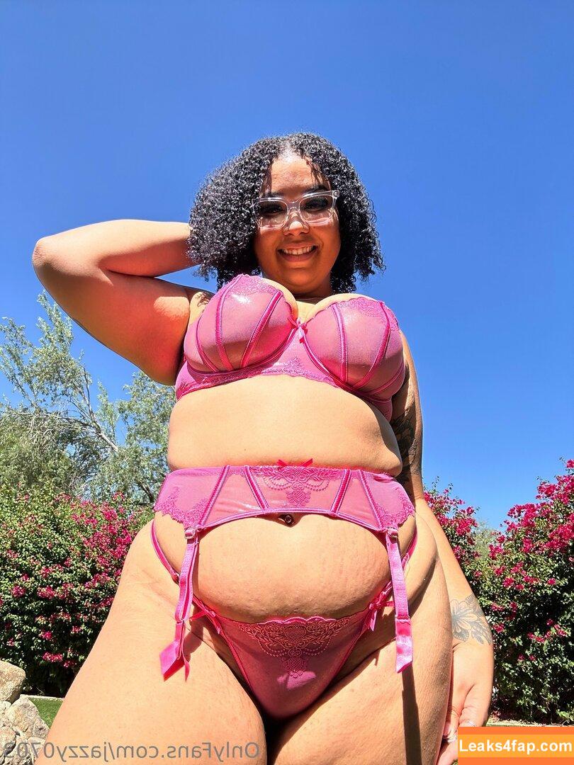 jazzy0703 / jazdubois / jazzyof09 leaked photo photo #0023
