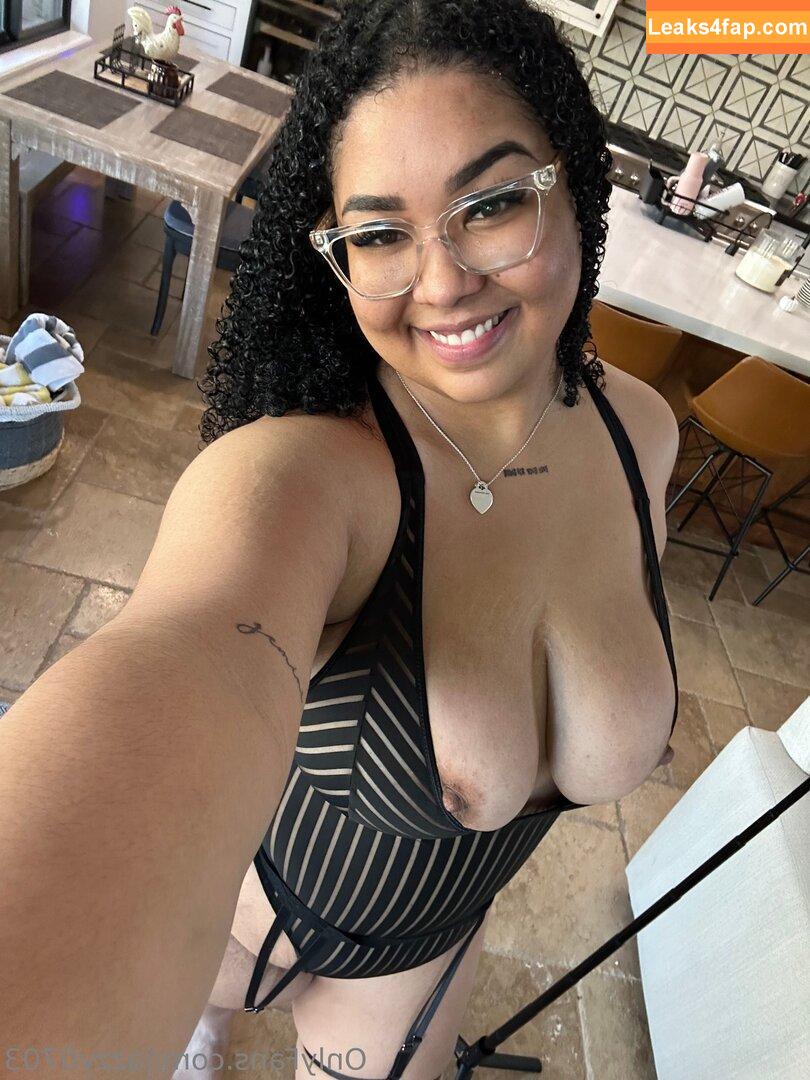 jazzy0703 / jazdubois / jazzyof09 leaked photo photo #0059