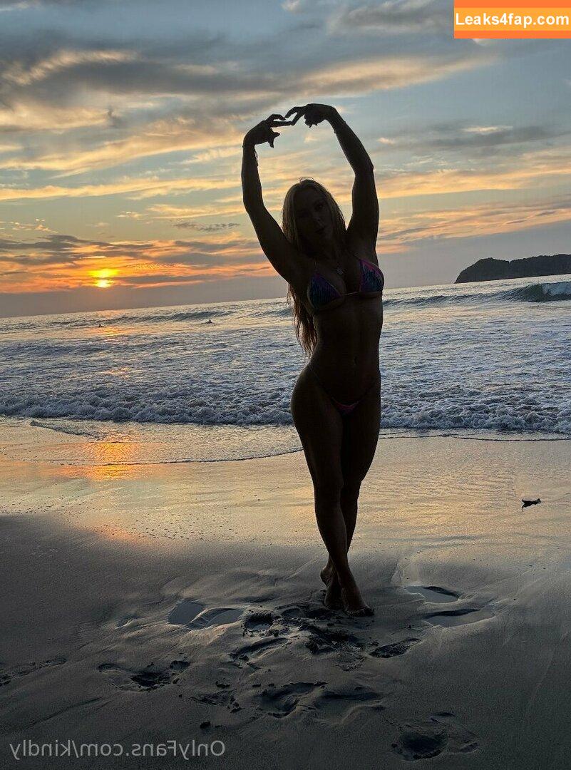 Kindly Myers / kindly leaked photo photo #0008