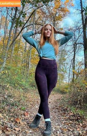 Lily Olsen photo #0009