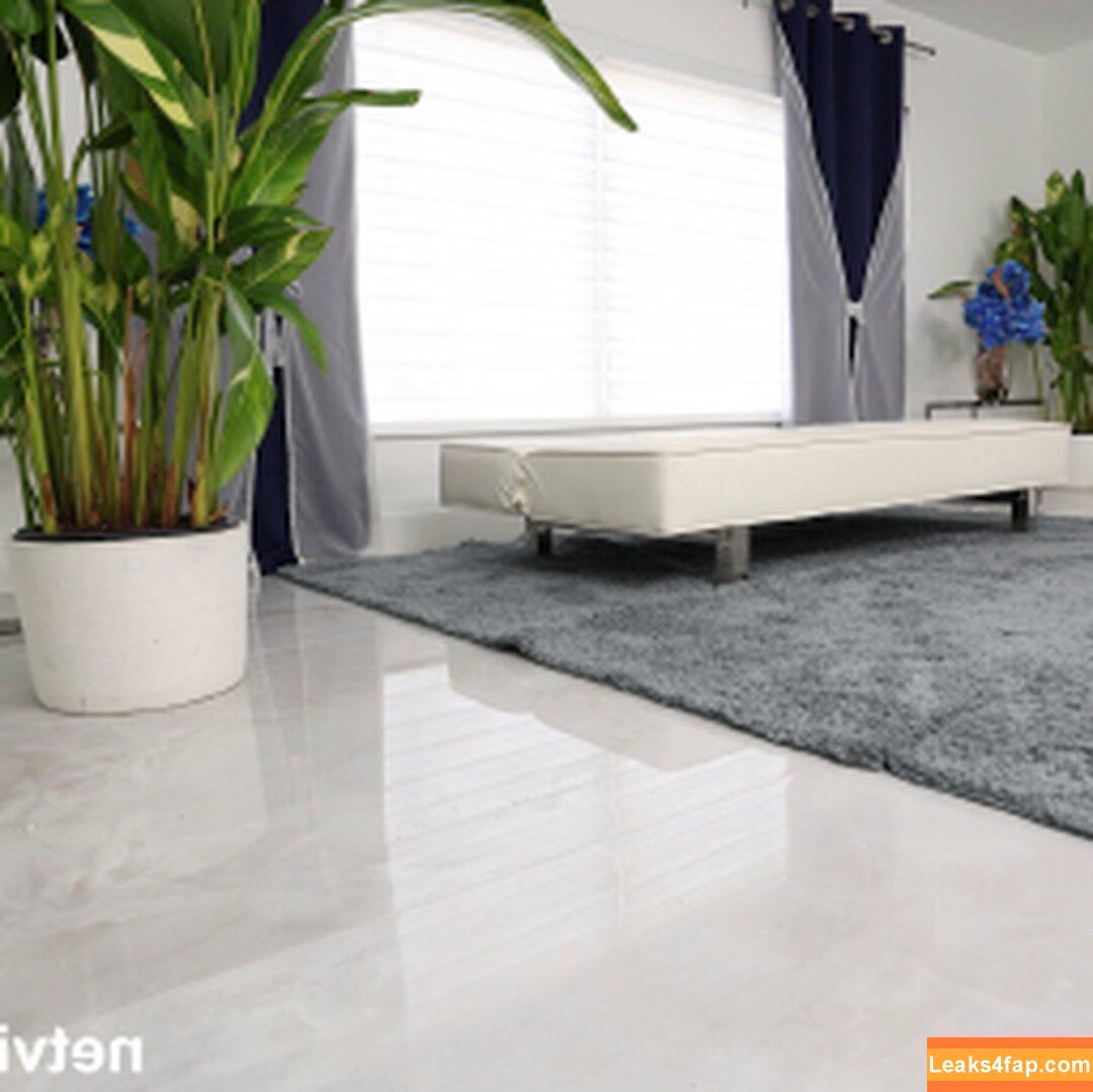 Lissa Aires / iwantlissaaires / lisa martiz / lissaaires / lissaairesa leaked photo photo #0035