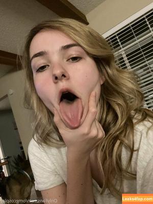 mags.irl photo #0071