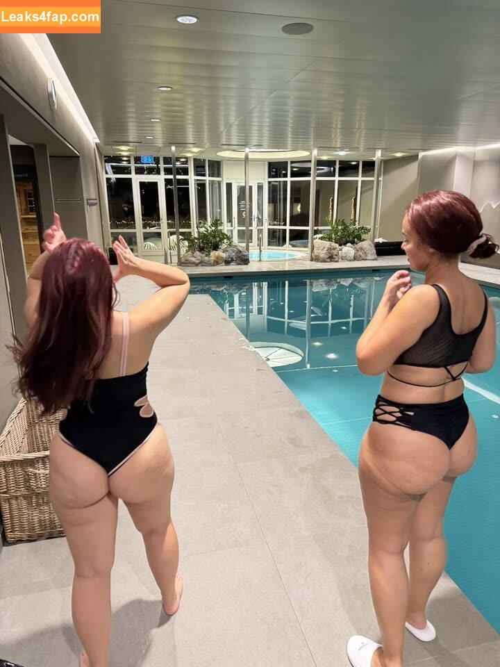 Mia G / iammia1 / mia_ngx leaked photo photo #0015