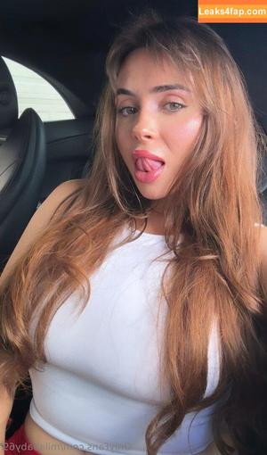 Mila Santos photo #0005