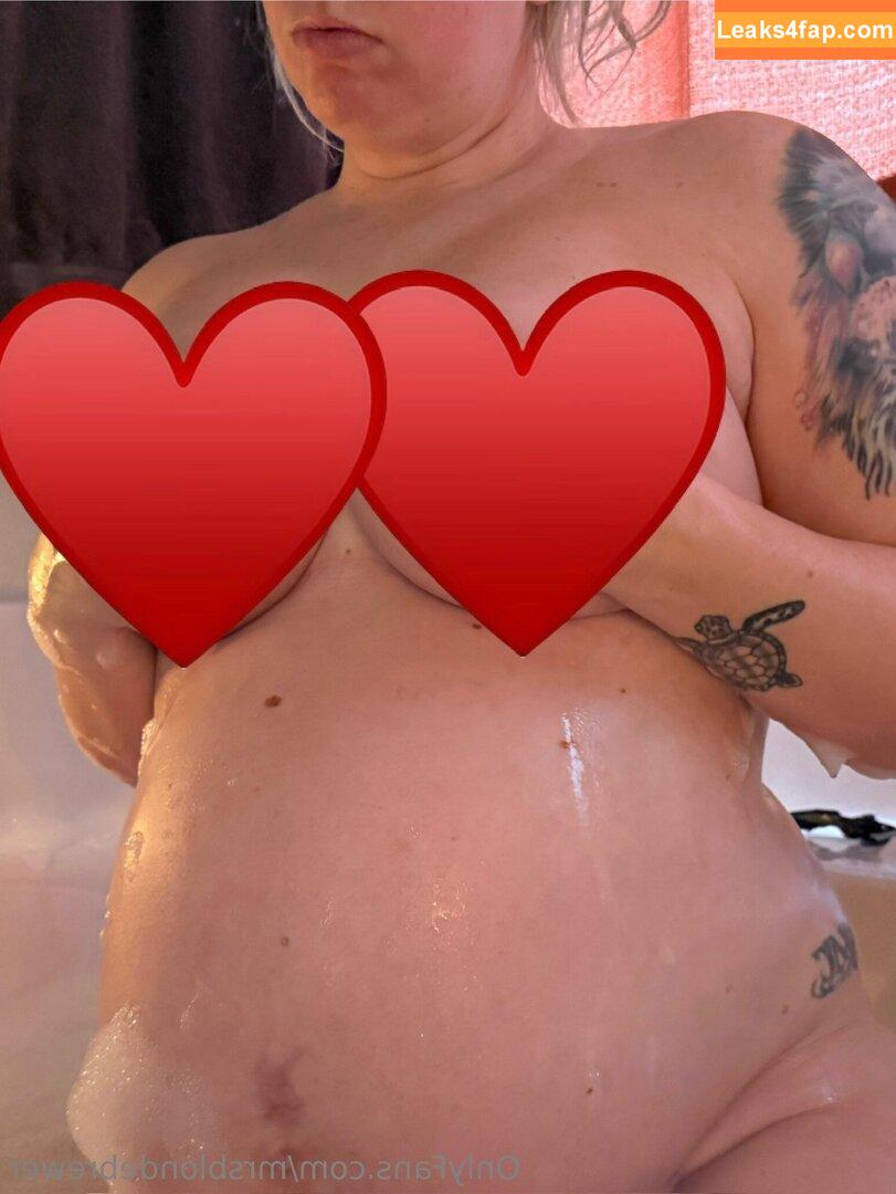 mrsblondebrewer / maggieclayton_ leaked photo photo #0013