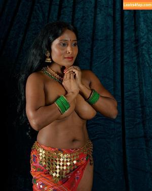 Nikita Gokhale photo #0001
