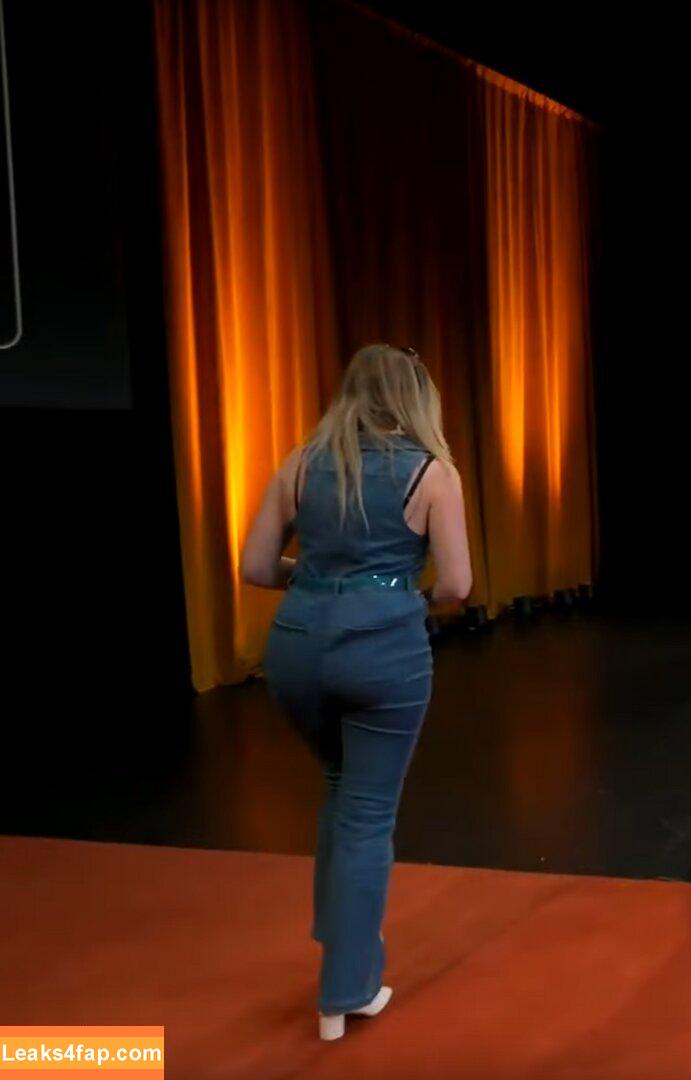 QTCinderella leaked photo photo #0073