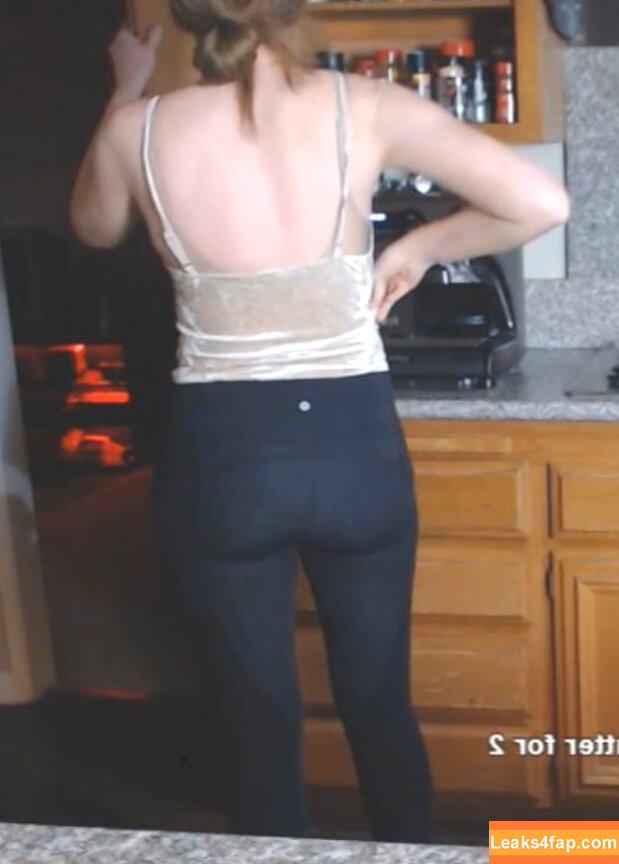 QTCinderella leaked photo photo #0146