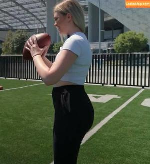 QTCinderella photo #0024