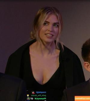 QTCinderella photo #0036