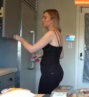 QTCinderella photo #0091