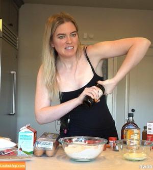 QTCinderella photo #0099