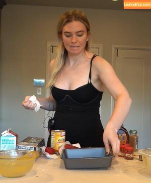 QTCinderella photo #0100