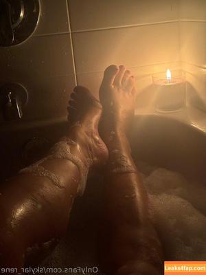 skylar_rene photo #0021