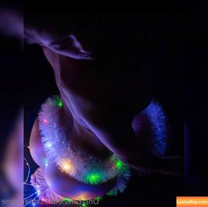 skylar_rene photo #0024