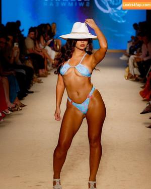 Sofia Jamora photo #0193