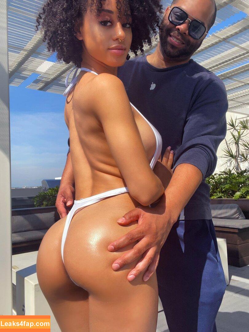 Stormi Maya / Stormimayafree / https: / stormimaya leaked photo photo #0107