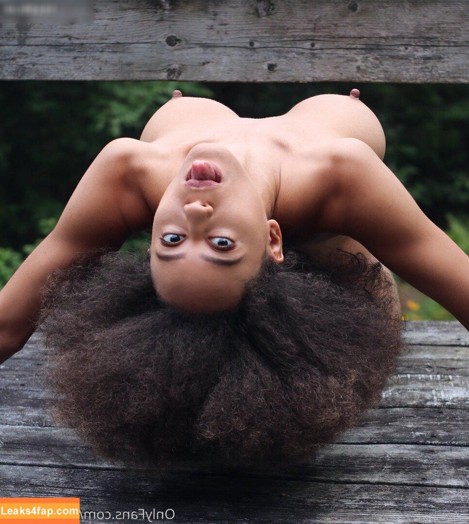 Stormi Maya / Stormimayafree / https: / stormimaya leaked photo photo #1681