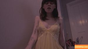 Sydney Harwin photo #0090