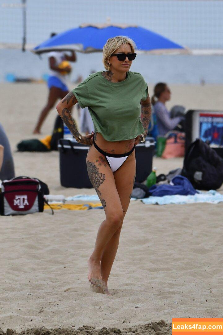 Tina Louise / tinalouise leaked photo photo #0072