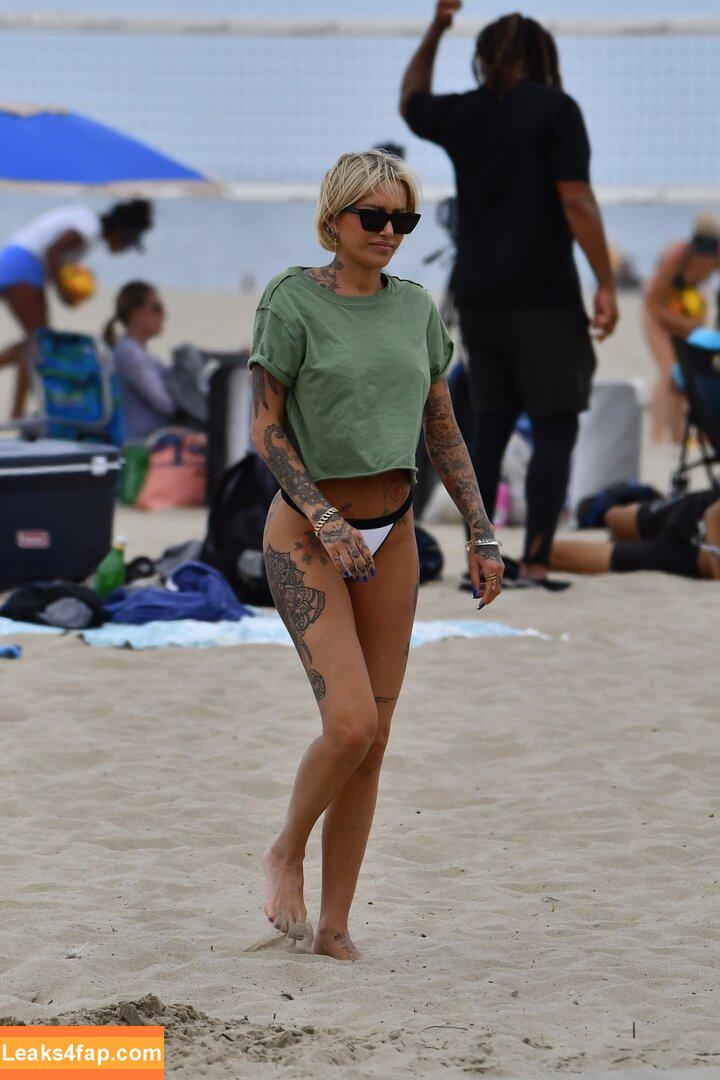 Tina Louise / tinalouise leaked photo photo #0081