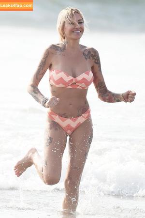 Tina Louise photo #0024