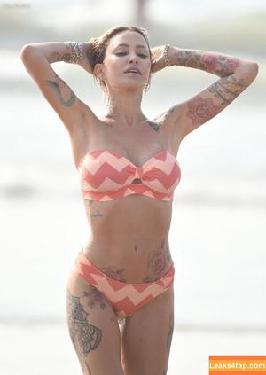 Tina Louise photo #0025