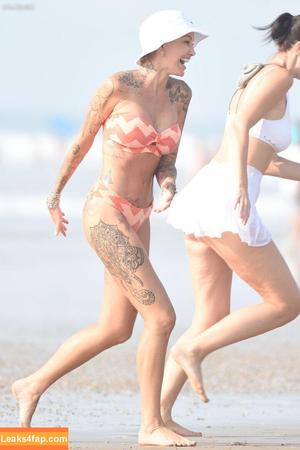 Tina Louise photo #0034