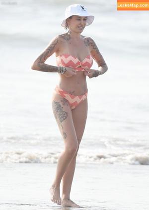 Tina Louise photo #0039