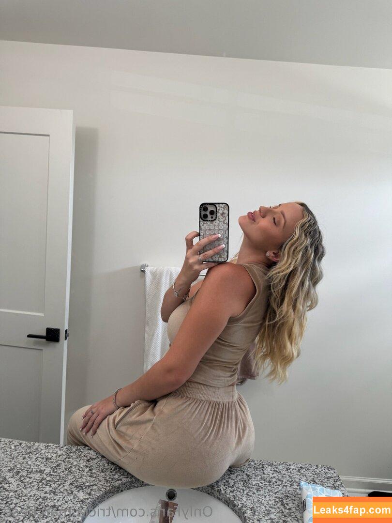 tricia.marchese /  leaked photo photo #0006