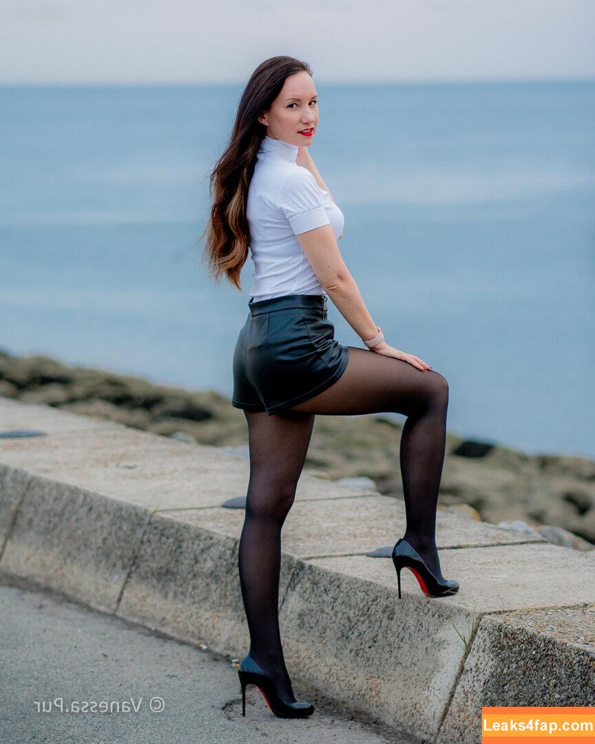 Vanessa Pur / VanessaPur / vanessa.pur leaked photo photo #0166