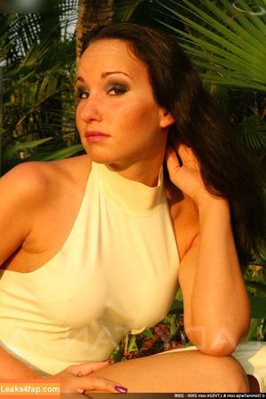 Vanessa Pur photo #0052