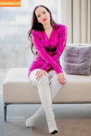 Vanessa Pur photo #0183