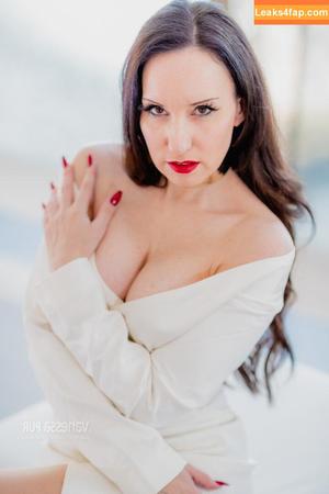 Vanessa Pur photo #0289