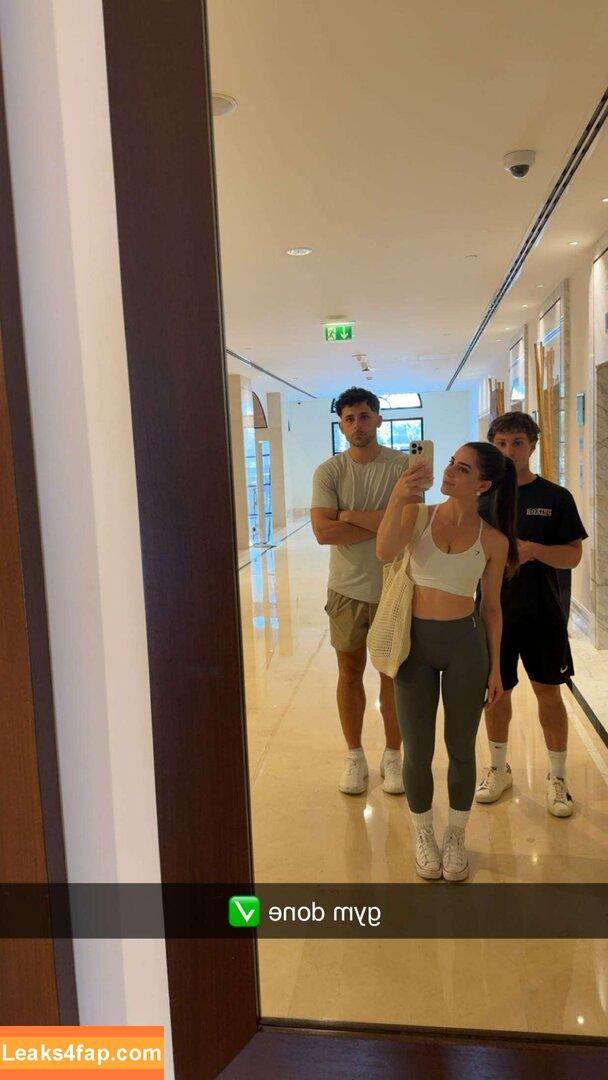Sofiacrnilovic / sofialainovic leaked photo photo #0005