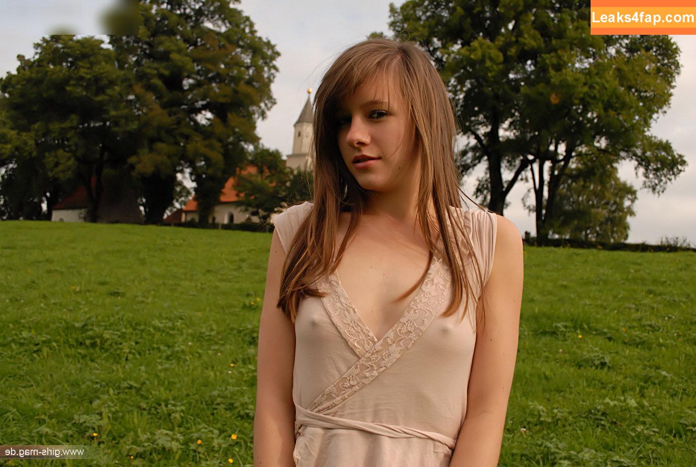 10967 /  leaked photo photo #0396