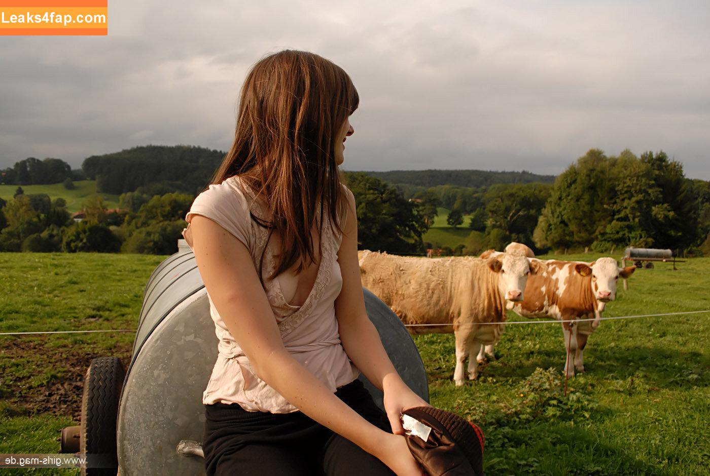 10967 /  leaked photo photo #0398