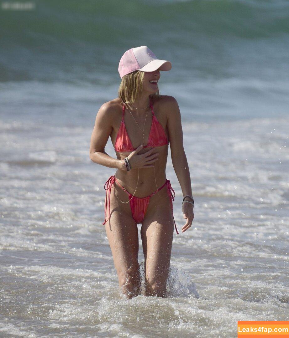 10967 /  leaked photo photo #1697