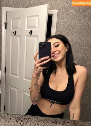 Allieesaur photo #0006
