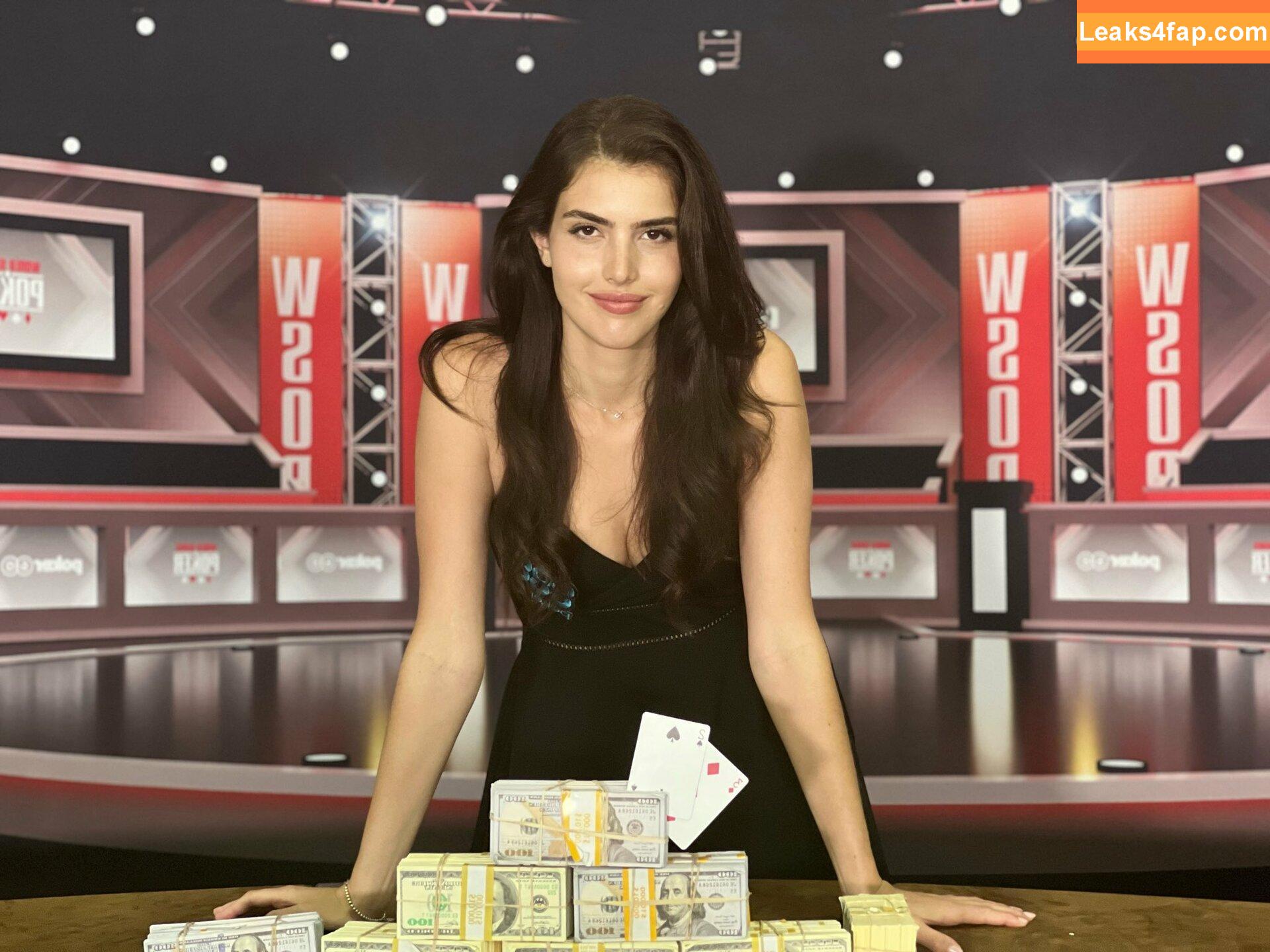 BotezLive / Botez Sisters / missbotez leaked photo photo #0086