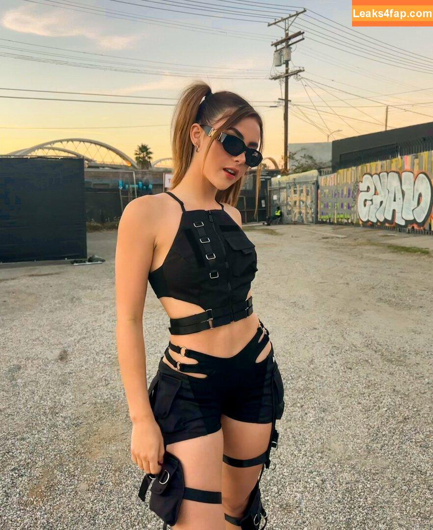 BotezLive / Botez Sisters / missbotez leaked photo photo #0127