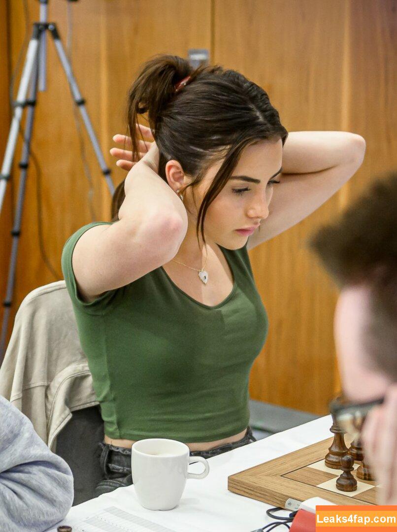 BotezLive / Botez Sisters / missbotez leaked photo photo #0304