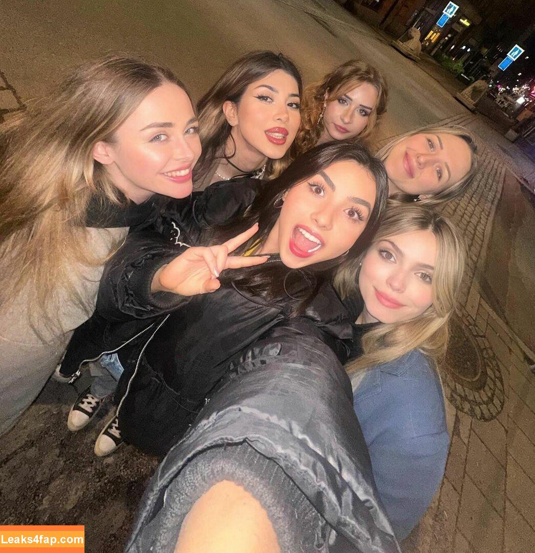 BotezLive / Botez Sisters / missbotez leaked photo photo #0435