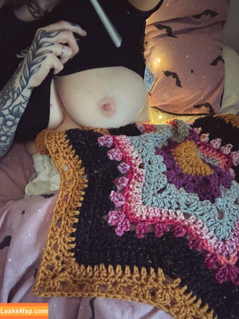 Cosmiccreatures / Lilcosmic / lilc0smic / notverycosmic leaked photo photo #0003